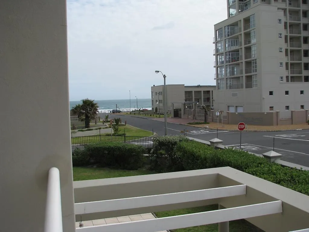 18 On Coral Apartment Bloubergstrand South Africa